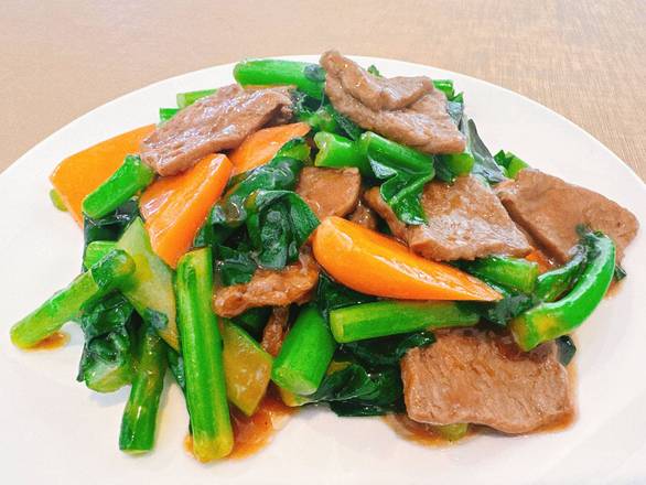Stir Fried Beef with Chinese Broccoli 芥蘭炒牛肉